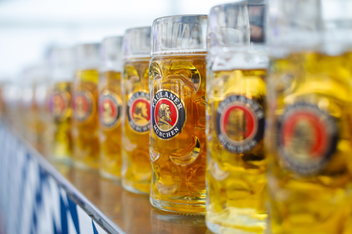 Oktoberfest pivo Paulaner